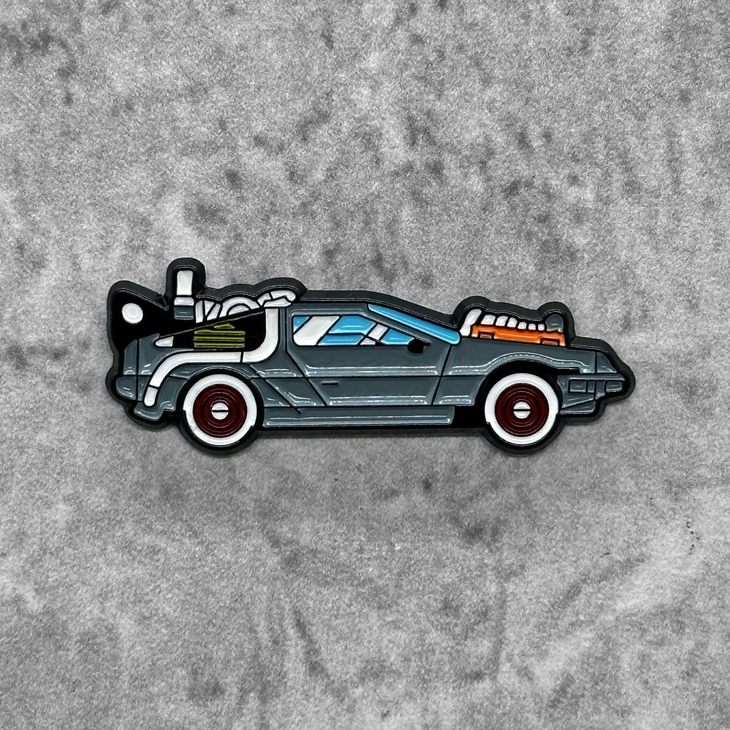 DeLorean - Pin 007