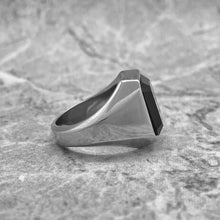 Cargar imagen en el visor de la galería, Signet CZ Plateado - Talla  8
